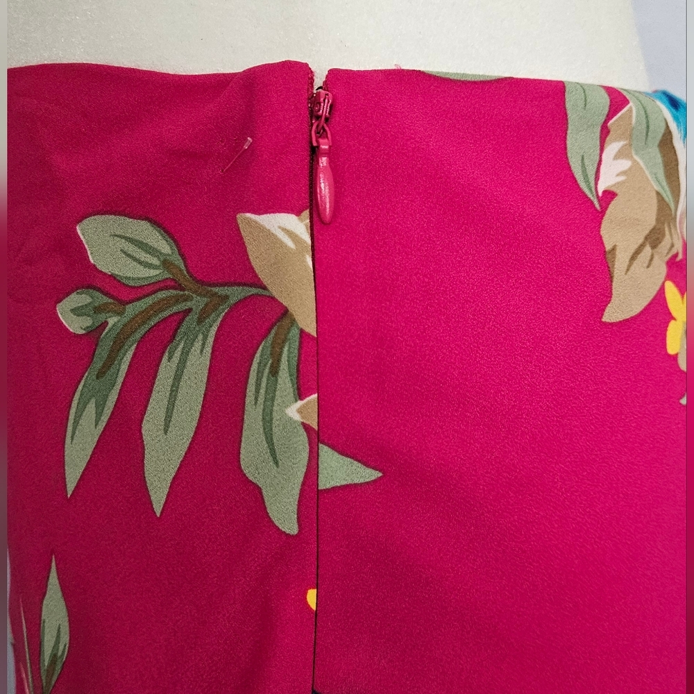 Lauren Ralph Lauren Floral Midi Skirt in Fuchsia NWT - Picture 6 of 9